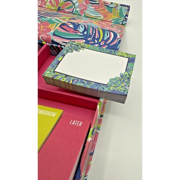 Lilly Pulitzer Sticky Note Set "Featured Exotic Garden" Printed Palms Note Pads - Picture 5 of 10